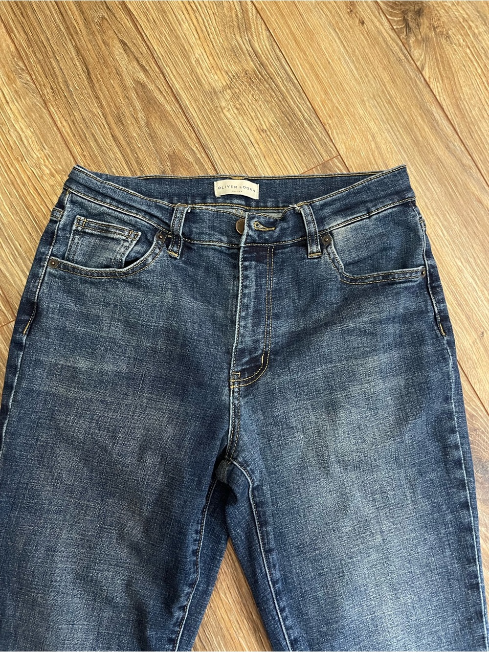Oliver Logan straight leg women’s jeans - Picture 3 of 8